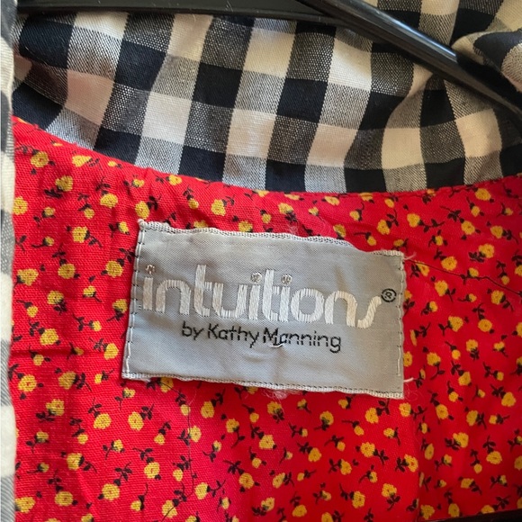 vintage plaid peacoat - Picture 3 of 3